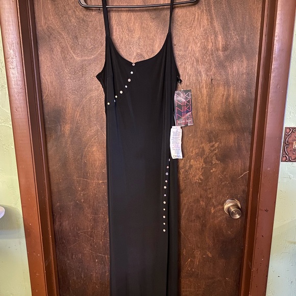 Niki by Niki Livas Evening Dress - Picture 1 of 4